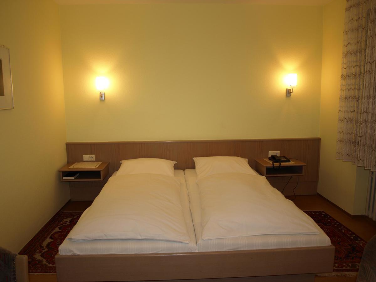 Hotel Astoria Bergrheinfeld Zewnętrze zdjęcie